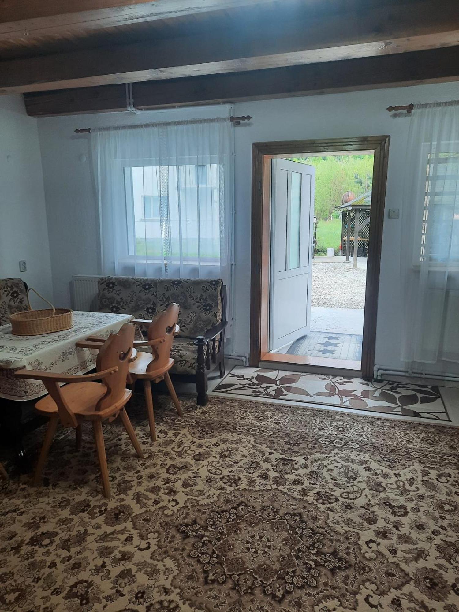 Holiday home Cabanuta Dan & Alex Cartisoara